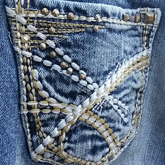 🦄ZCO Distressed Boot Cut🦄 - Picture 6 of 8